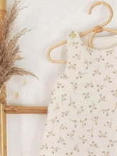 Charger l'image dans la galerie, Gigoteuse 0-3 mois "Églantine" en double gaze de coton BIO écru Made in France | Les p'tites Merveilles de Bérénice