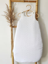 Charger l'image dans la galerie, Gigoteuse 3-9 mois "broderie anglaise" en double gaze de coton blanc Fait Main en France - Les p'tites Merveilles de Bérénice