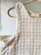 Charger l'image dans la galerie, Gigoteuse été 12-36 mois "Carreaux" beige et blanc en double gaze de coton BIO Fabriquée en France - Les p'tites Merveilles de Bérénice