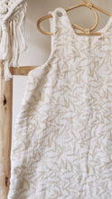 Charger l'image dans la galerie, Gigoteuse été 12-36 mois "Branchages" beige et blanc en double gaze de coton BIO écoresponsable fabriquée en France - Les p'tites Merveilles de Bérénice