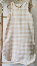 Charger l'image dans la galerie, Gigoteuse été 3-12 mois "Grands carreaux" beige et blanc en double gaze de coton BIO Fabriquée en France écoresponsable - Les p'tites Merveilles de Bérénice