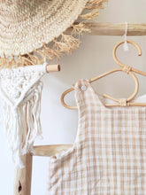 Charger l'image dans la galerie, Gigoteuse été 12-36 mois "Carreaux" beige et blanc en double gaze de coton BIO Fabriquée en France - Les p'tites Merveilles de Bérénice