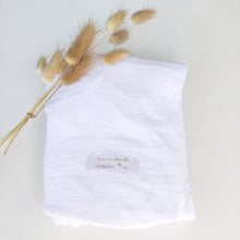 Charger l'image dans la galerie, Drap housse en double gaze de coton Biologique blanc pour lit bébé 60 x 120 cm ou 70 x 140 cm fabriqué en France - Les p'tites Merveilles de Bérénice