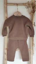 Charger l'image dans la galerie, Pantalon bébé cocooning ourson Naël en fausse fourrure mouton sherpa chocolat écoresponsable et durable fabriqué en France par Les p'tites Merveilles de Bérénice