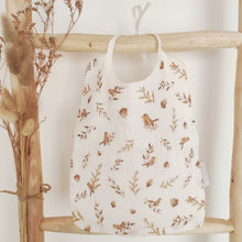 Charger l'image dans la galerie, Grand bavoir bébé "Oiseaux et feuillages" en double gaze et nid d'abeille de coton BIO fabriqué en France par Les p'tites Merveilles de Bérénice