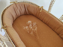 Charger l'image dans la galerie, Tour de couffin bébé gaze de coton camel pois dorés | Made in France - Les p'tites Merveilles de Bérénice