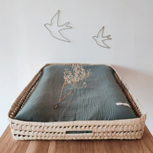 Charger l'image dans la galerie, Housse matelas à langer gaze de coton Bio vert sauge | Made in France