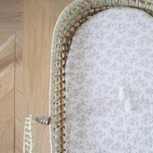 Charger l'image dans la galerie, Drap housse couffin bébé double gaze de coton BIO Louison écru | Made in France