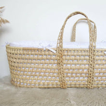 Charger l'image dans la galerie, Tour de couffin bébé en double gaze de coton blanc à pois dorés.