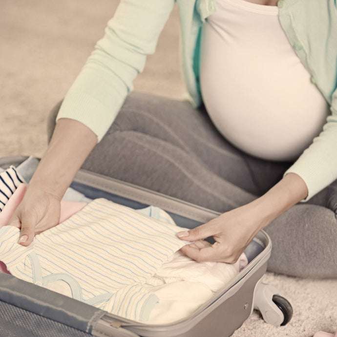 Les Indispensables de la Valise de Maternité en mode Écoresponsable