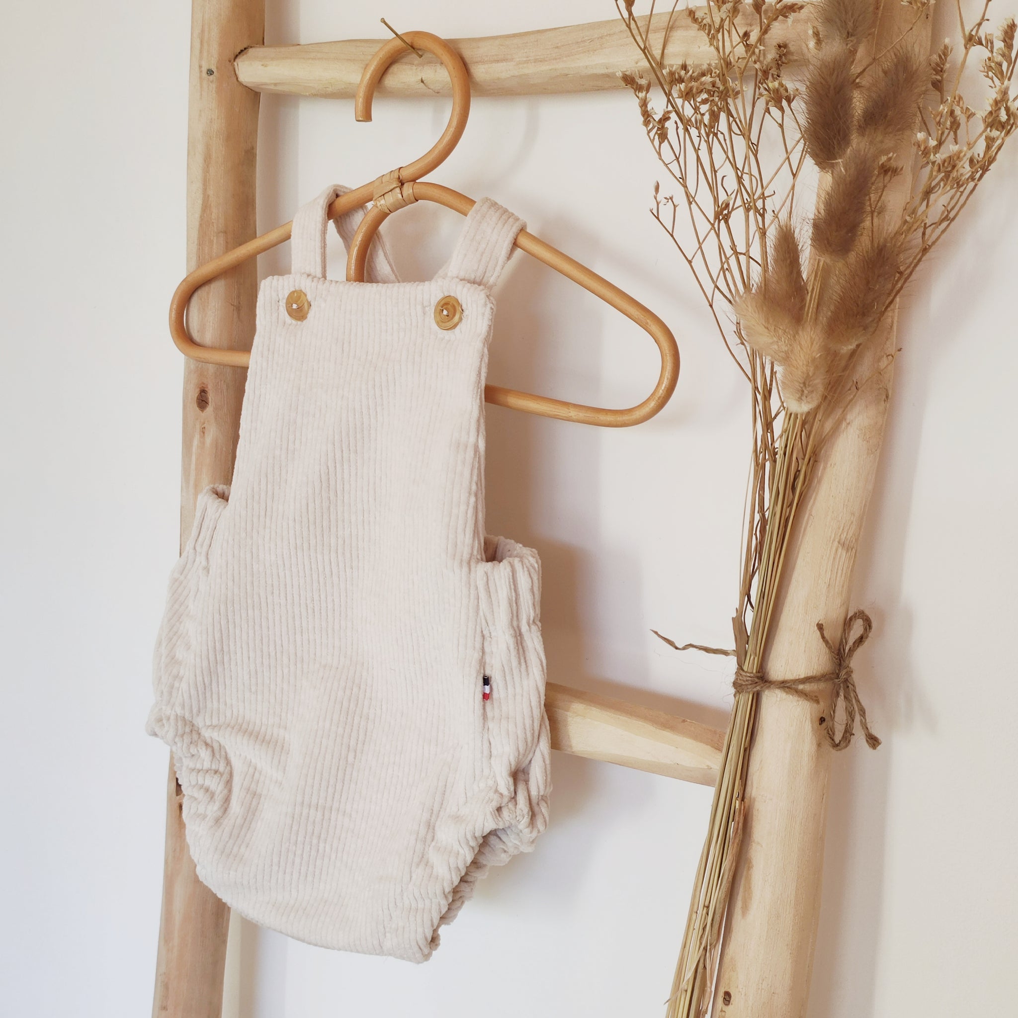 Barboteuse Col Haut En Simili Daim Beige Forever 21 - Taille M, Neuve Sans étiquettes