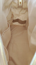Charger l&#39;image dans la galerie, Sac à langer / balade / week-end en double gaze de coton blanc pois dorés doublé coton BIO durable et écoresponsable fabriqué en France par Les p&#39;tites Merveilles de Bérénice
