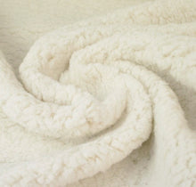 Charger l&#39;image dans la galerie, Tissu moumoute bouclette mouton sherpa pour housse de matelas à langer bébé 
